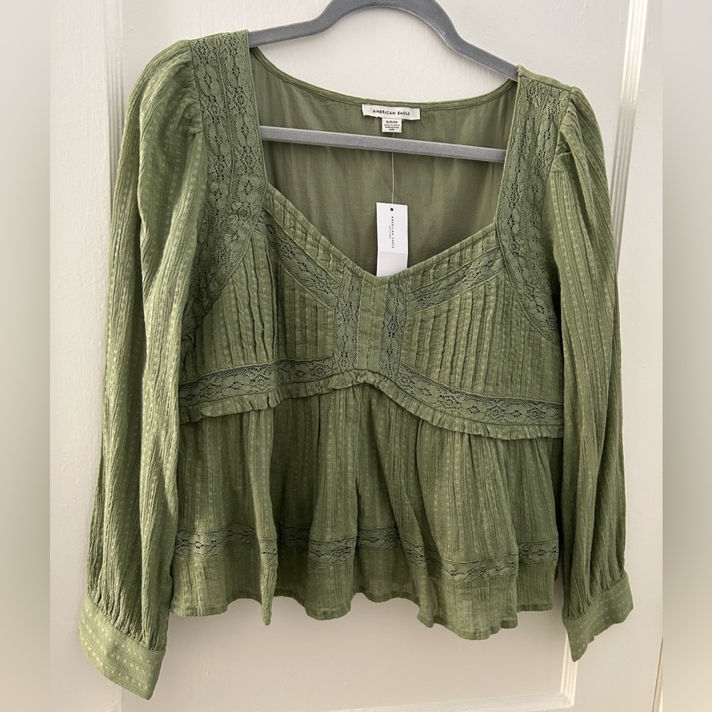 American Eagle Green Long Sleeve Blouse